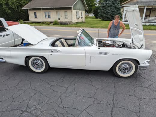 Honest Auto Repair Car Show 2023 photo 3