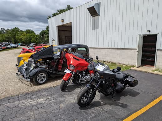 Honest Auto Repair Car Show 2023 photo 8
