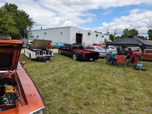 Honest Auto Repair Car Show 2023 photo 30